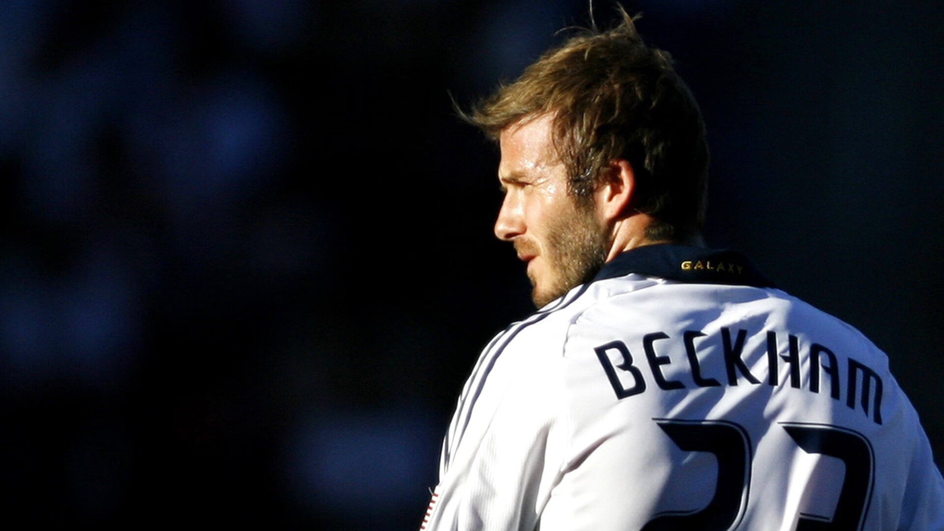 NBA历史最佳球员：乔丹、詹姆斯谁是GOAT？他们的职业生涯有何亮点？