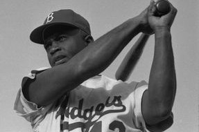 leyu乐鱼-NBA历史最佳球员：乔丹、詹姆斯谁是GOAT？他们的职业生涯有何亮点？