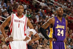 乐鱼体育在线-火箭7人上双展现强大阵容深度，火箭队7号