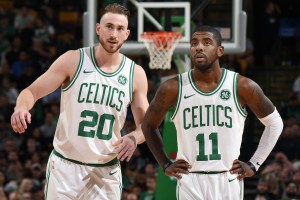 乐鱼体彩-LPL战队团战策略精妙展示，团队战队